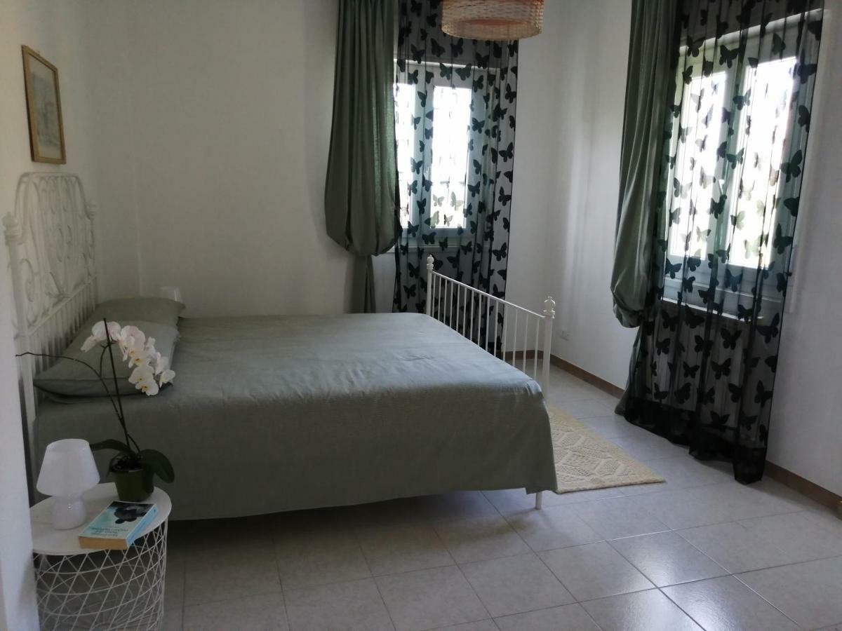 Villa Piera Мондело Екстериор снимка